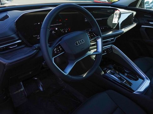 New 2025 Audi Q5 Premium Plus image 13