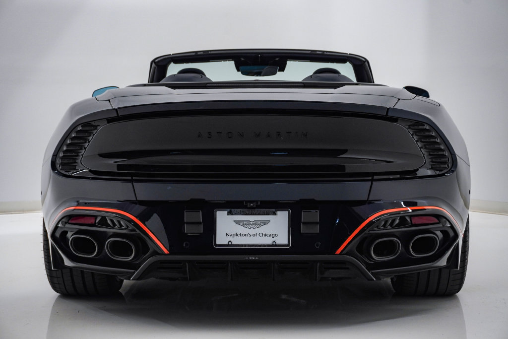 Used 2026 Aston Martin Vanquish Convertible RWD image 9