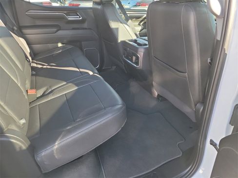 Used 2022 GMC Sierra 1500 SLT w/ SLT Convenience Package image 20