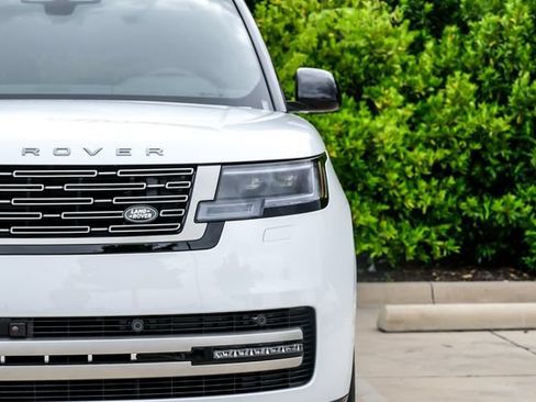 New 2026 Land Rover Range Rover Long Wheelbase SE AWD/4WD image 38