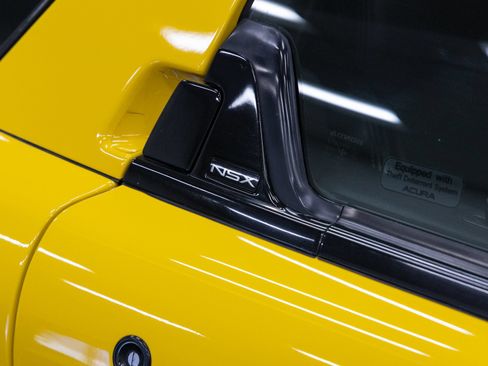 Used 2000 Acura NSX T RWD image 24