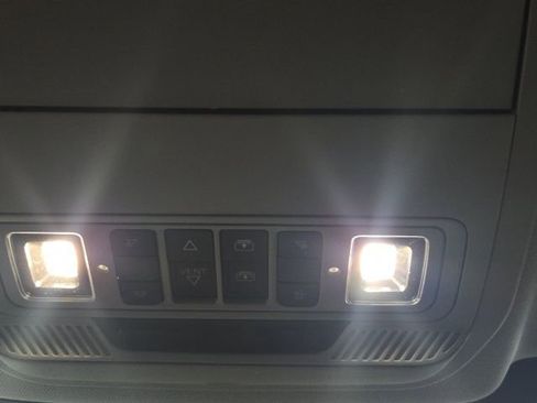 Used 2023 Ford Explorer XLT w/ Equipment Group 202A image 32