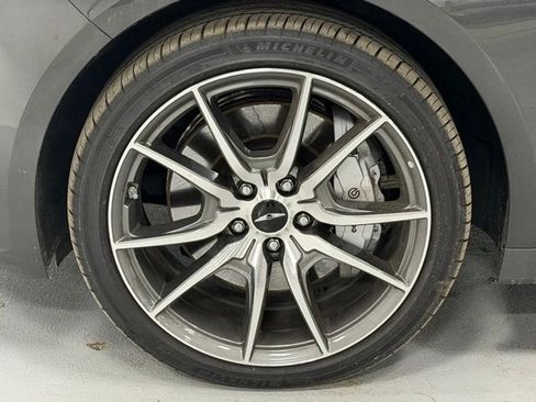 Used 2026 Genesis G70 2.5T Prestige image 9