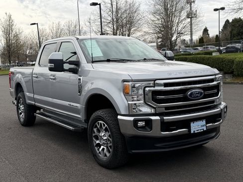Used 2021 Ford F250 Lariat w/ Lariat Ultimate Package image 2