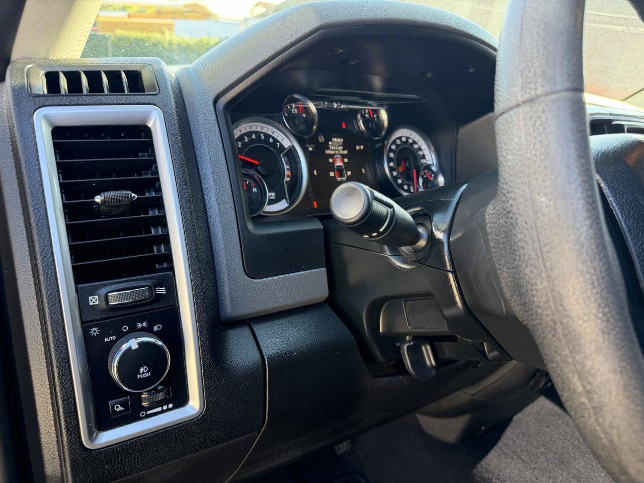 Used 2020 RAM 1500 Warlock w/ Electronics Group AWD/4WD image 32