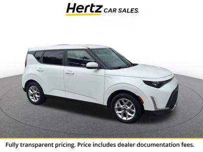 Used 2025 Kia Soul LX w/ LX Technology Package
