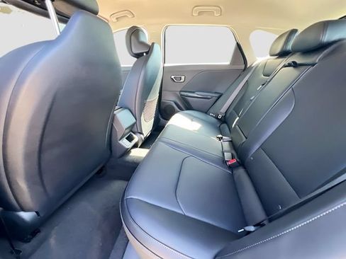 New 2026 Kia K4 EX FWD image 24
