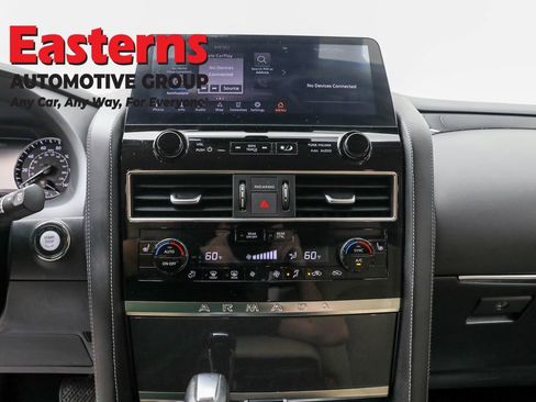 Used 2024 Nissan Armada SV RWD image 11