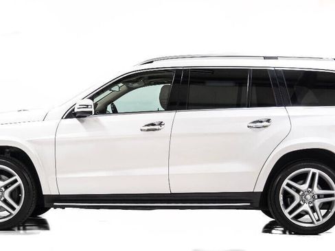 Used 2014 Mercedes-Benz GL 550 GL 550 4MATIC AWD 4dr SUV image 6