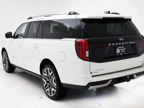 Used 2025 Ford Expedition Max Platinum w/ Platinum Ultimate Package AWD/4WD image 7