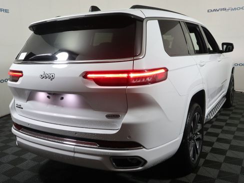 New 2025 Jeep Grand Cherokee L Overland image 6
