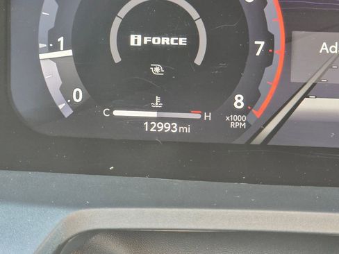 Used 2025 Toyota Tacoma TRD Off-Road image 27