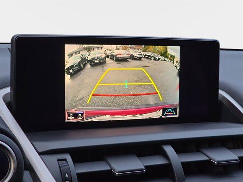 Used 2018 Lexus NX 300h AWD image 28