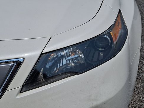 Used 2012 Acura TL w/ Technology Package FWD image 10