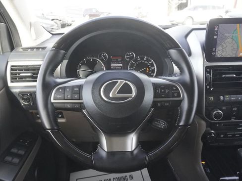 Used 2023 Lexus GX 460 Luxury image 10
