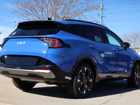 New 2026 Kia Sportage SX image 5
