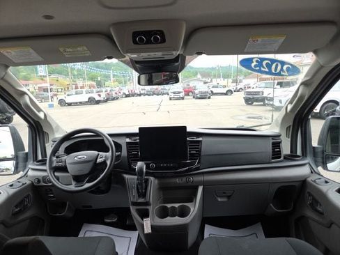 Used 2023 Ford Transit 350 XLT RWD image 13