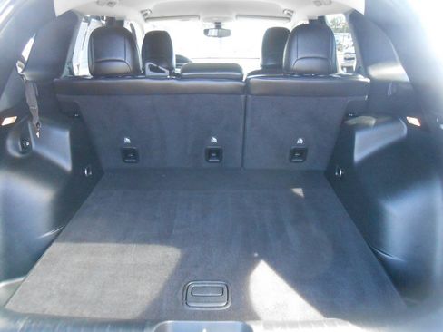 Used 2020 Jeep Cherokee Latitude Plus AWD/4WD image 20