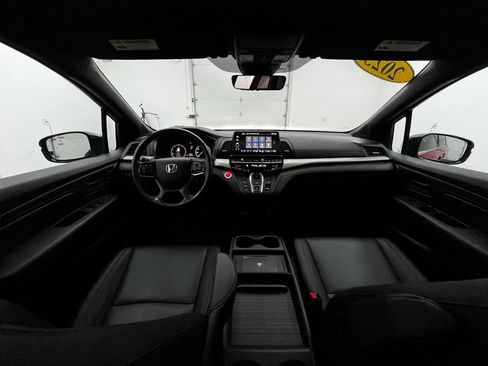 Used 2025 Honda Odyssey Sport-L image 2