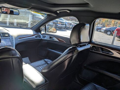 Used 2020 Lincoln MKZ Reserve w/ Elements Package image 24