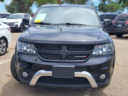 Used 2017 Dodge Journey Crossroad w/ Popular Equipment Group AWD/4WD image 23