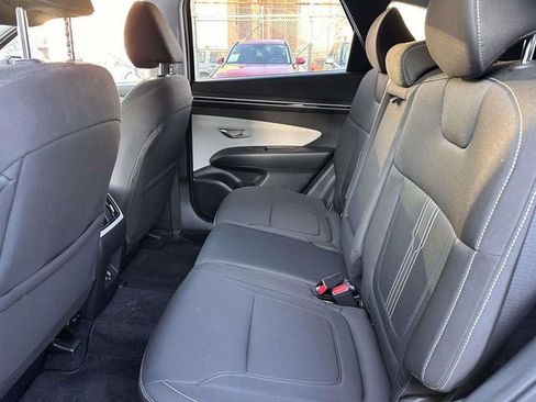 Used 2023 Hyundai Tucson SEL image 17