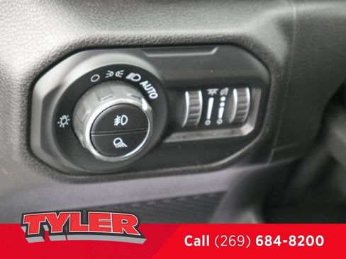 Used 2021 Jeep Gladiator Sport w/ Quick Order Package 24Q 80Th AWD/4WD image 21