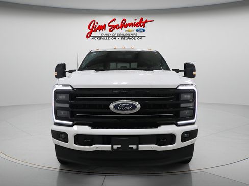 Used 2026 Ford F250 Platinum AWD/4WD image 3