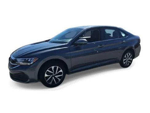 Used 2024 Volkswagen Jetta S image 4