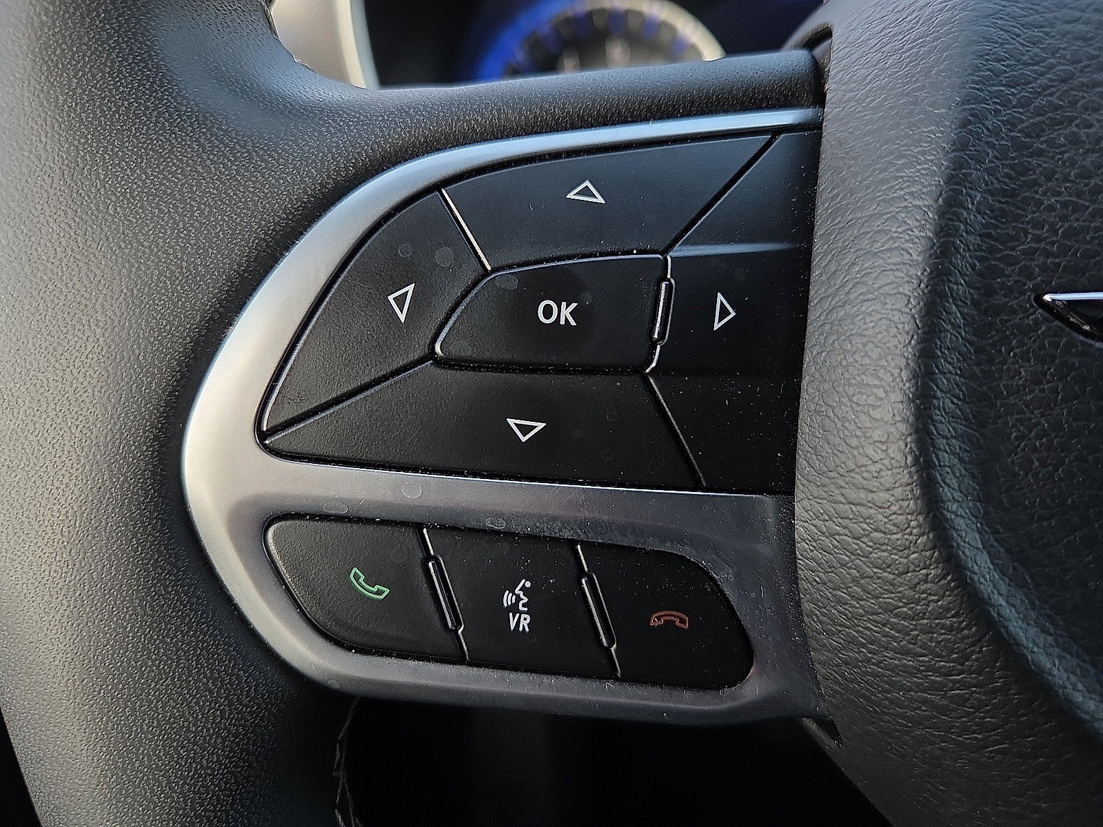 Used 2025 Chrysler Pacifica Select FWD image 20