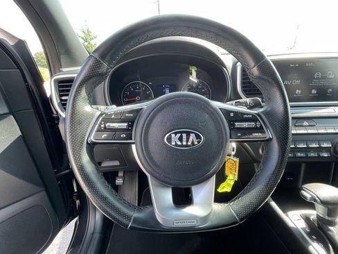 Certified 2022 Kia Sportage Nightfall Edition image 11