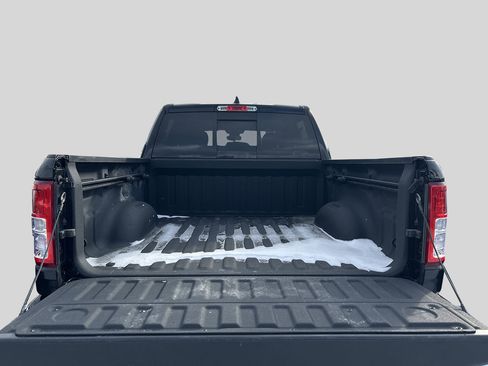 Used 2022 RAM 1500 Tradesman w/ SXT Appearance Group image 8