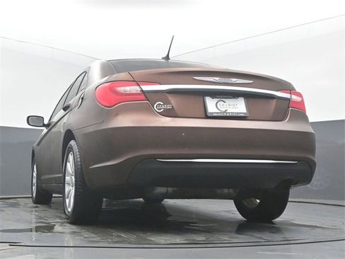 Used 2012 Chrysler 200 Touring image 48