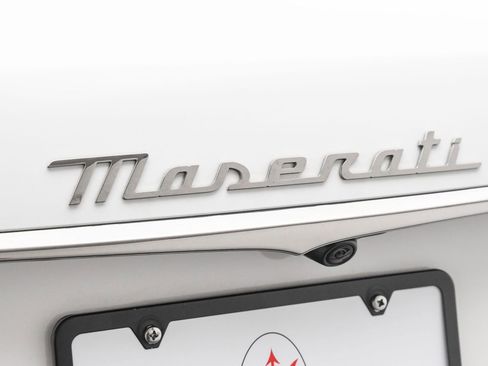 New 2024 Maserati Levante GT Ultima image 23