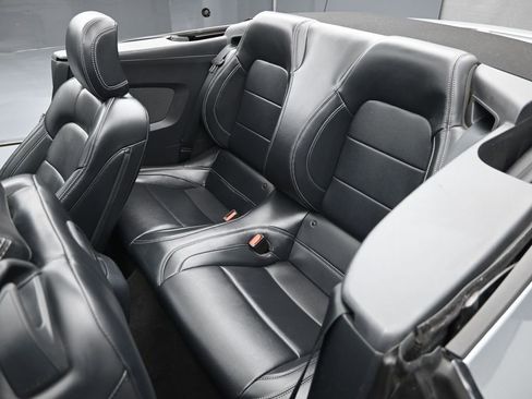 Used 2024 Ford Mustang Premium image 19