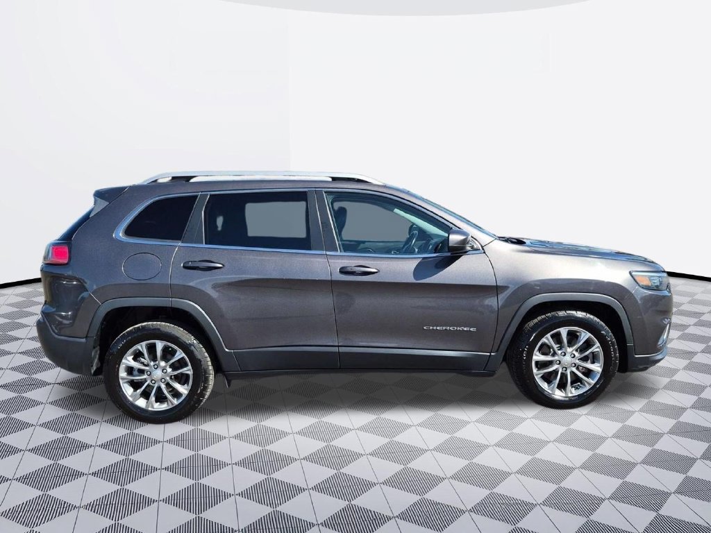 Used 2019 Jeep Cherokee Latitude Plus FWD image 7