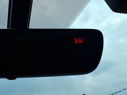 Used 2022 Subaru Outback Wilderness image 23