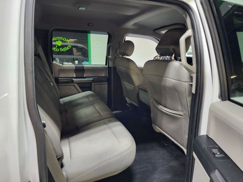 Used 2016 Ford F150 XLT image 22