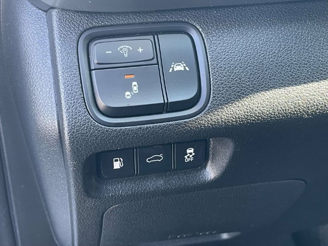 Used 2019 Kia Optima LX FWD image 18