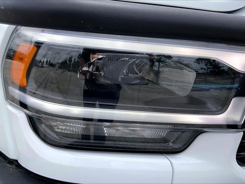 Used 2024 RAM 2500 Laramie w/ Night Edition AWD/4WD image 27
