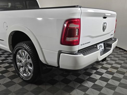 Used 2023 RAM 3500 Limited AWD/4WD image 12