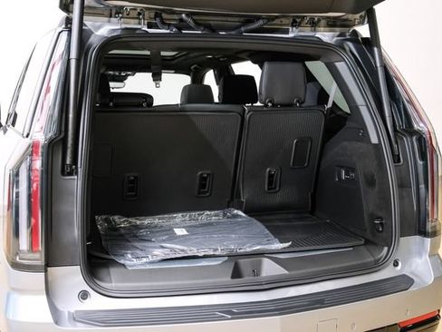 Used 2026 Cadillac Escalade Sport w/ Touring Package AWD/4WD image 39