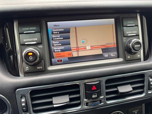 Used 2012 Land Rover Range Rover HSE image 57