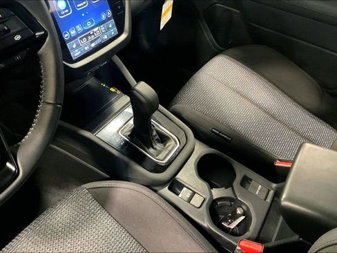 Used 2025 Subaru Forester Premium w/ Convenience Package #1 image 17