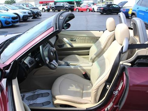 Used 2004 BMW Z4 2.5i RWD image 31