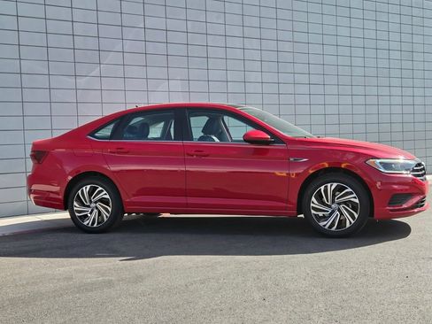 Used 2020 Volkswagen Jetta SEL FWD image 7