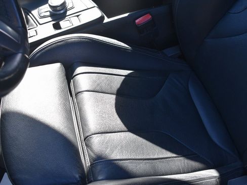 Used 2022 BMW X2 sDrive28i image 11