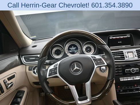 Used 2015 Mercedes-Benz E 350 Sedan image 28