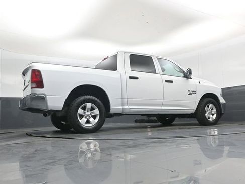 Used 2023 RAM 1500 Classic SLT w/ Electronics Group AWD/4WD image 38