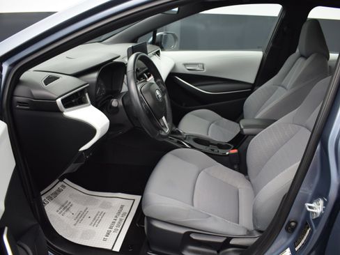 Used 2024 Toyota Corolla SE w/ SE Premium Package FWD image 13